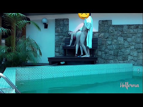 ❤️ Bos menjemput pembantu rumah ke kolam, tetapi tidak dapat menahan panas ❤❌ Lucah pada kami ms.befuck-net.ru ❌